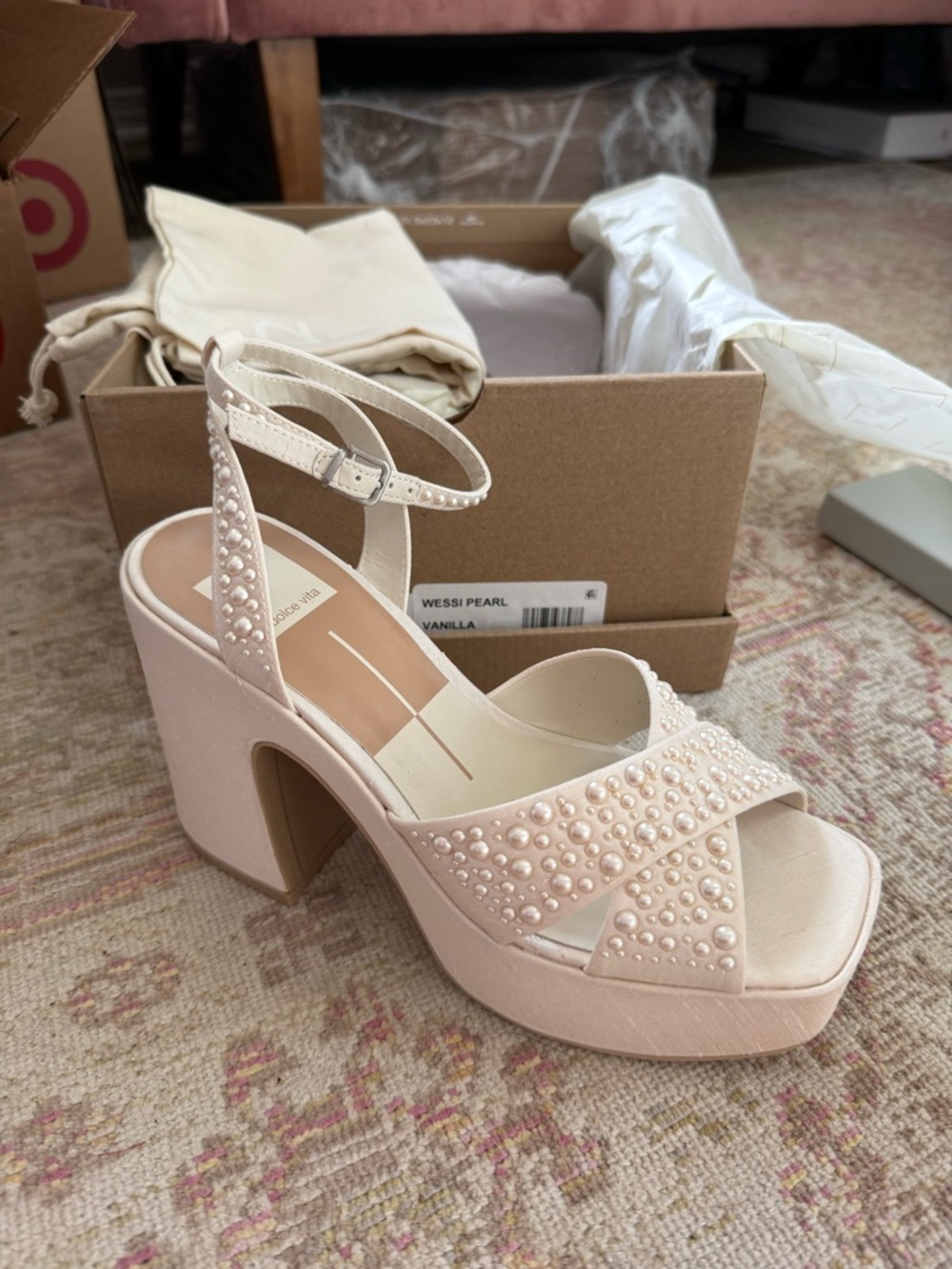 Dolce Vita Wessi pearl platform heel vanilla - Picture 2 of 4